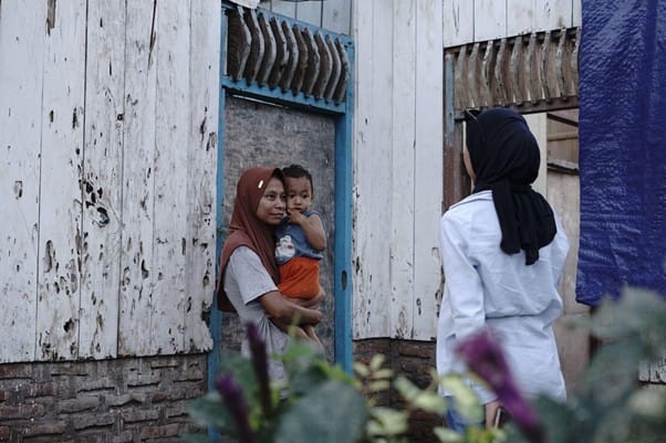 Dompet Dhuafa Salurkan Daging Kurban Hingga ke Kaki Gunung Lewotobi, NTT