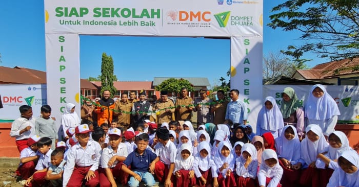 Jaga Pendidikan Anak-Anak Penyintas Bencana, Dompet Dhuafa Renovasi Sejumlah Sekolah di Sumatra
